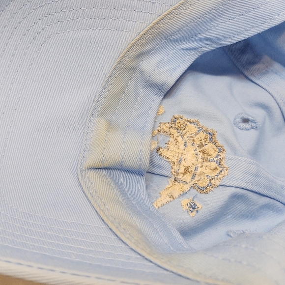 Columbia Sportswear cap, light blue with embroidered sailfish, one size. - Picture 9 of 10